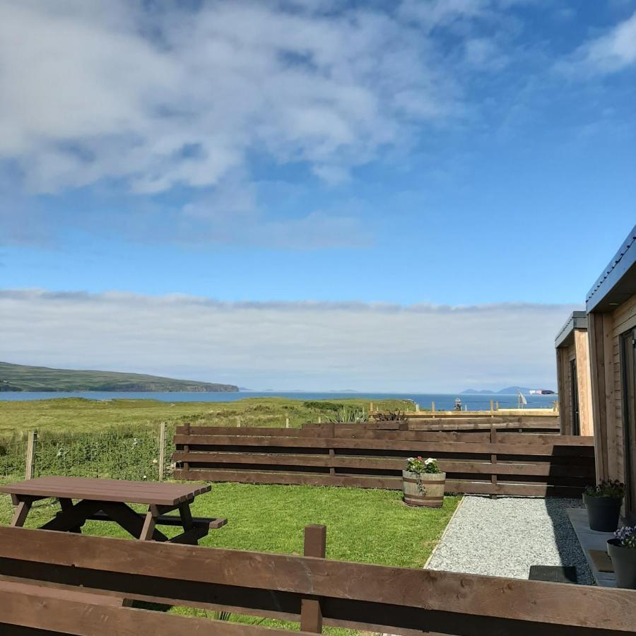 Lampay Chalets Dunvegan  Exterior photo